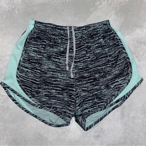 Nike dri-fit tempo running shorts women’s small